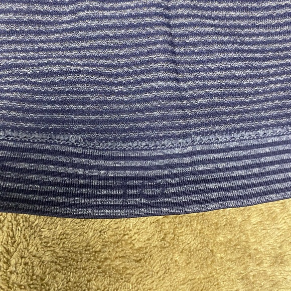 3/$40 Gray Lululemon Tank Top Size 10 - Picture 5 of 5